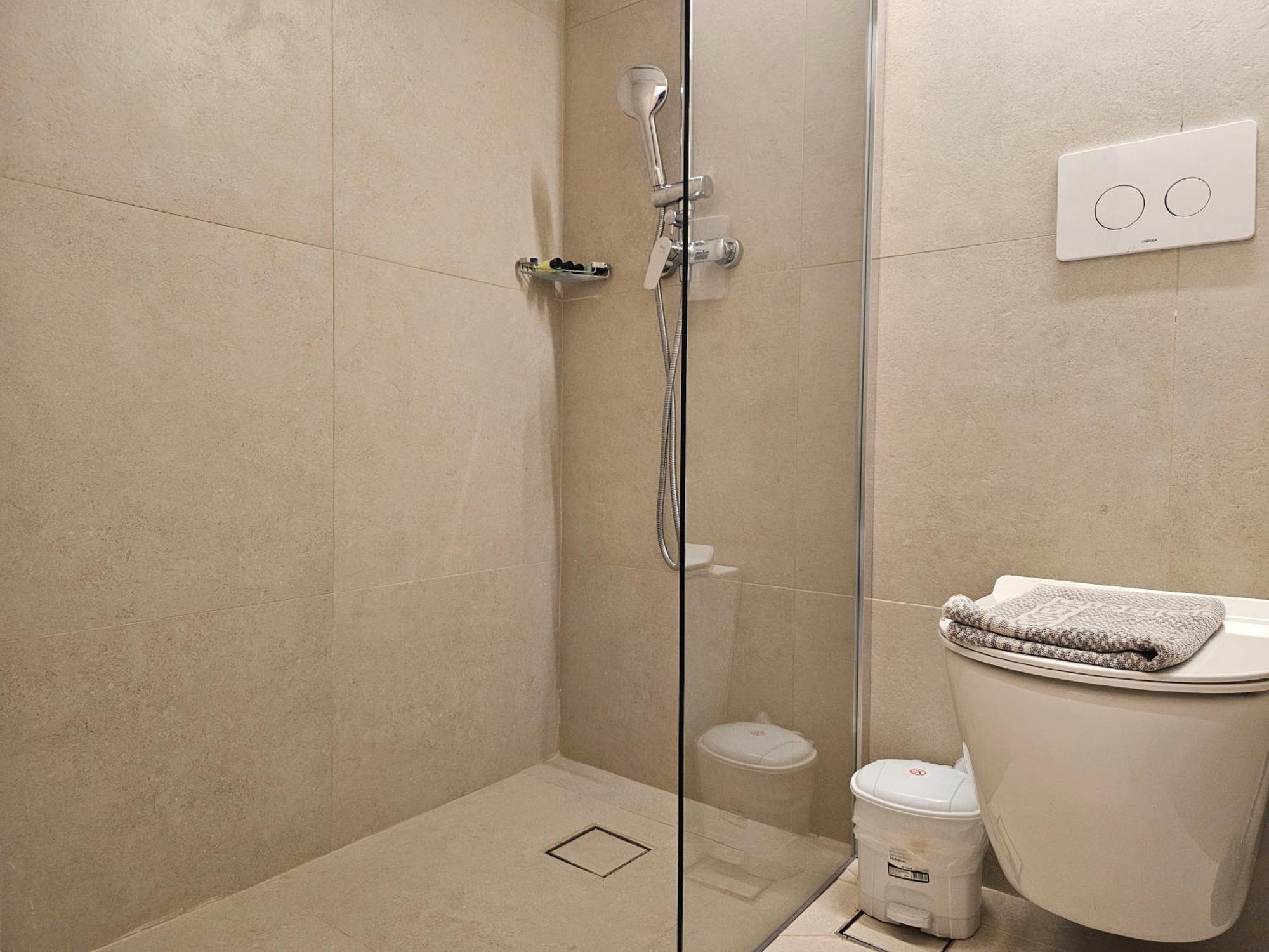 G92 City Hotel Rhodes City Εξωτερικό φωτογραφία