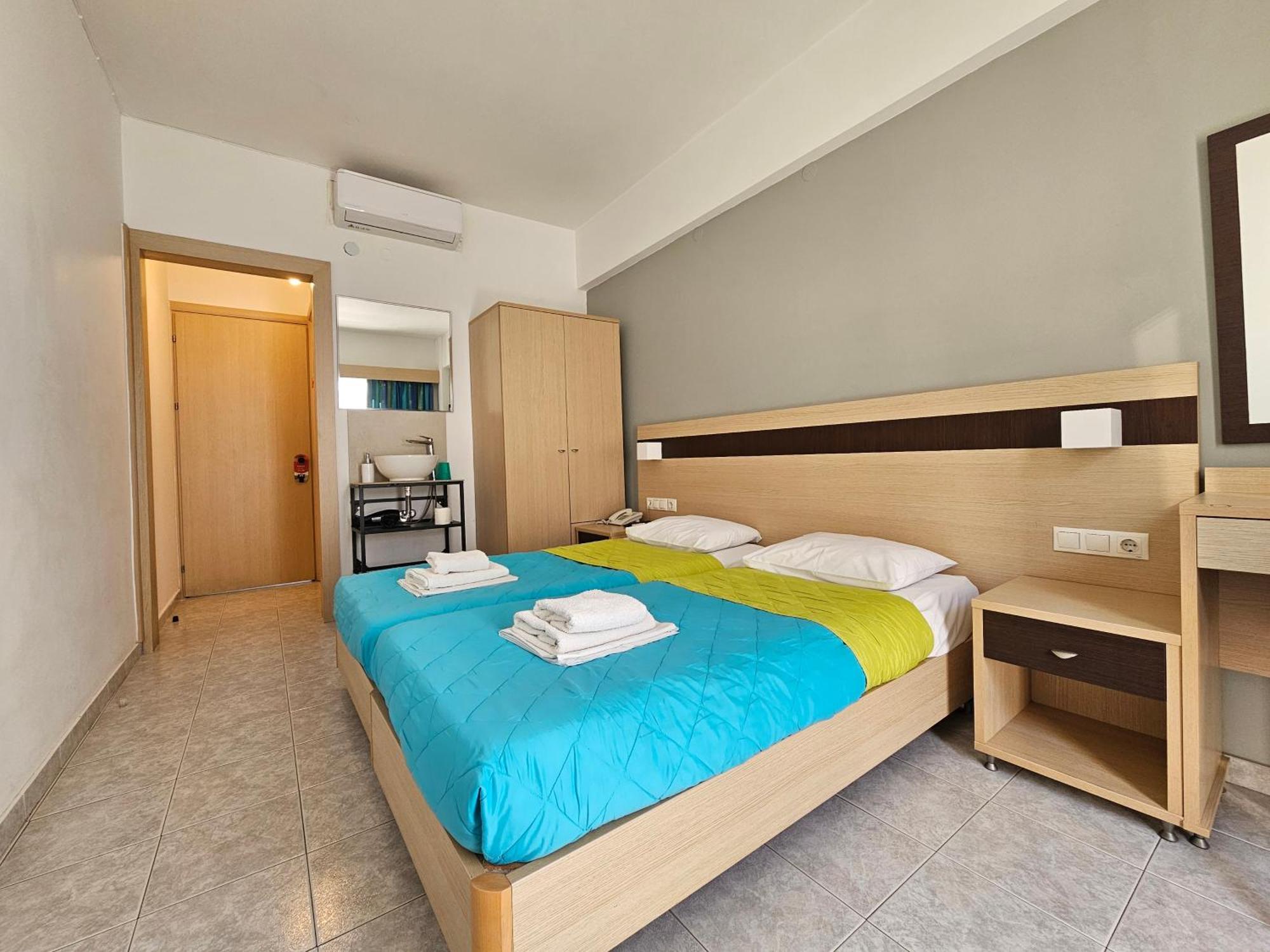 G92 City Hotel Rhodes City Εξωτερικό φωτογραφία